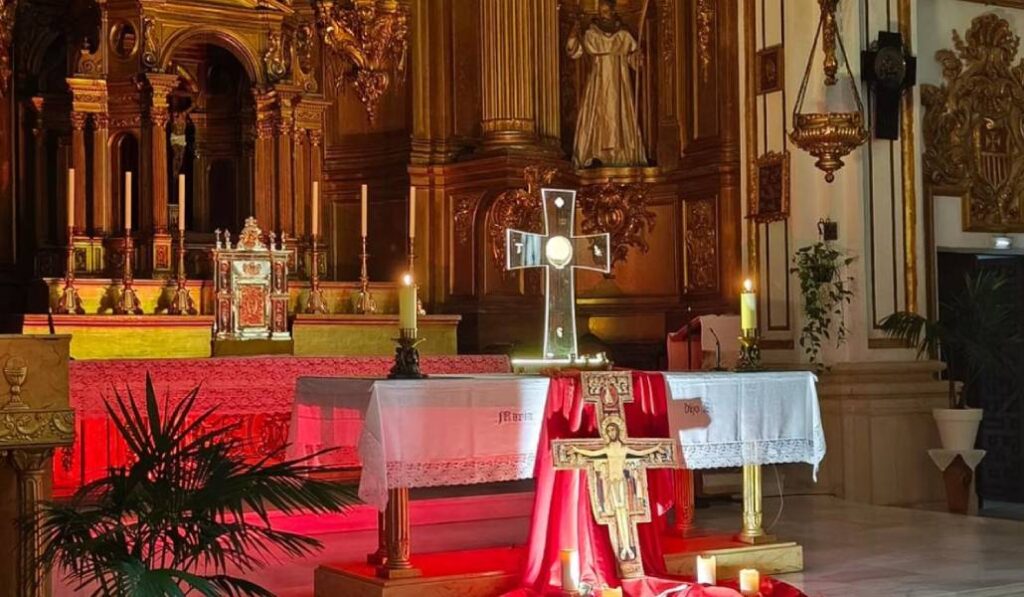 Laudato ya ha comenzado su andadura en Vélez-Málaga.