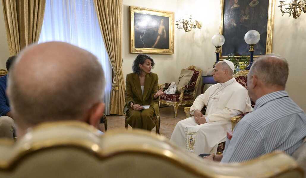 Un momento de la reunión. Foto: Vatican Media.