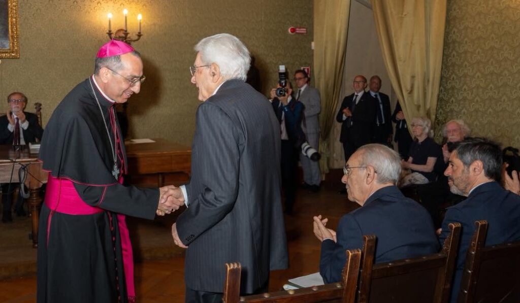 Twal con el presidente Mattarella. Foto: PLJ.