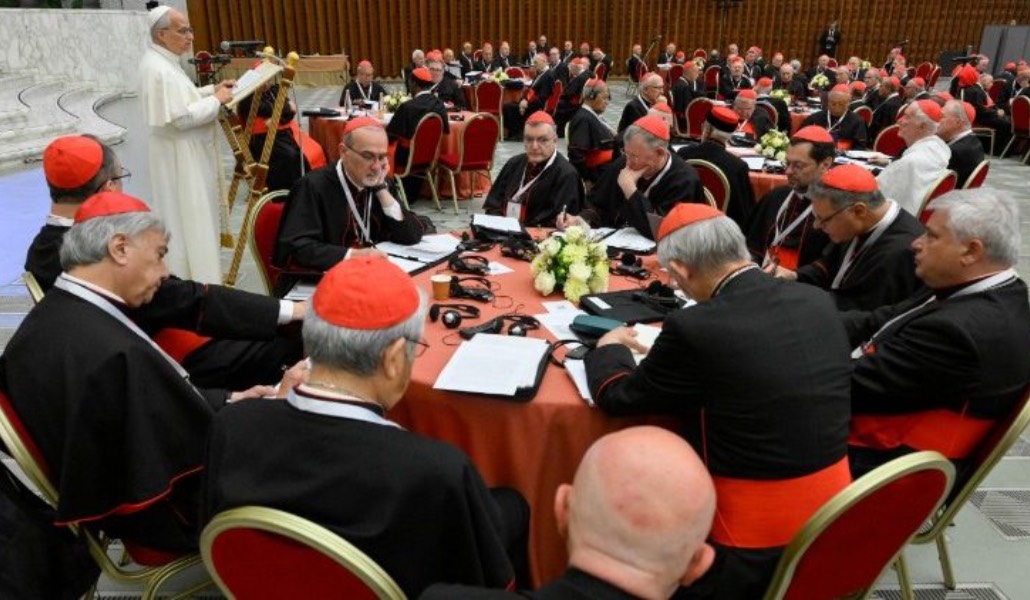 Vista general del Aula Pablo VI durante la primera sesión. Foto: Vatican Media.