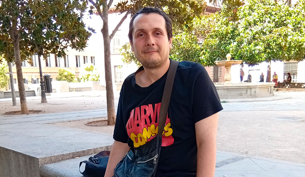 Mihail en un momento de la entrevista.