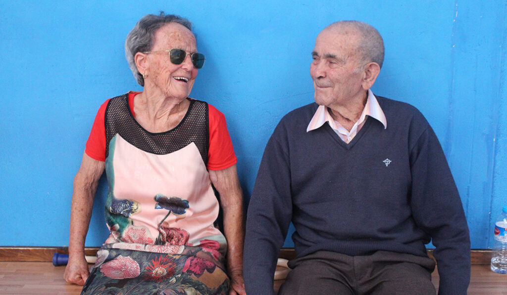 Agapita y Félix se casaron en 1967 y afrontan juntos este desastre con confianza en Dios.