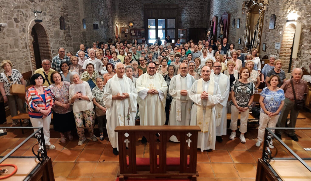 Vida Ascendente celebró el fin de curso en Buitrago con Getafe y Alcalá de Henares.