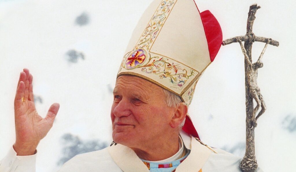 Juan Pablo II, con la férula que heredó de Pablo VI. Foto: Gregorini Demetrio.