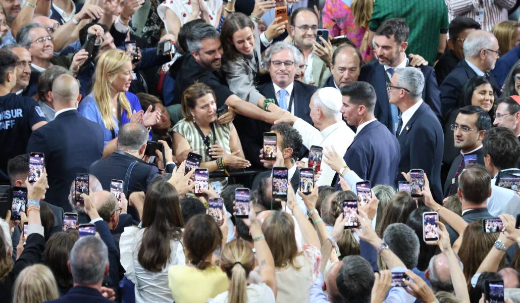 El Papa en su encuentro en el Movistar Arena. Foto: Gabriel González-Andrío.