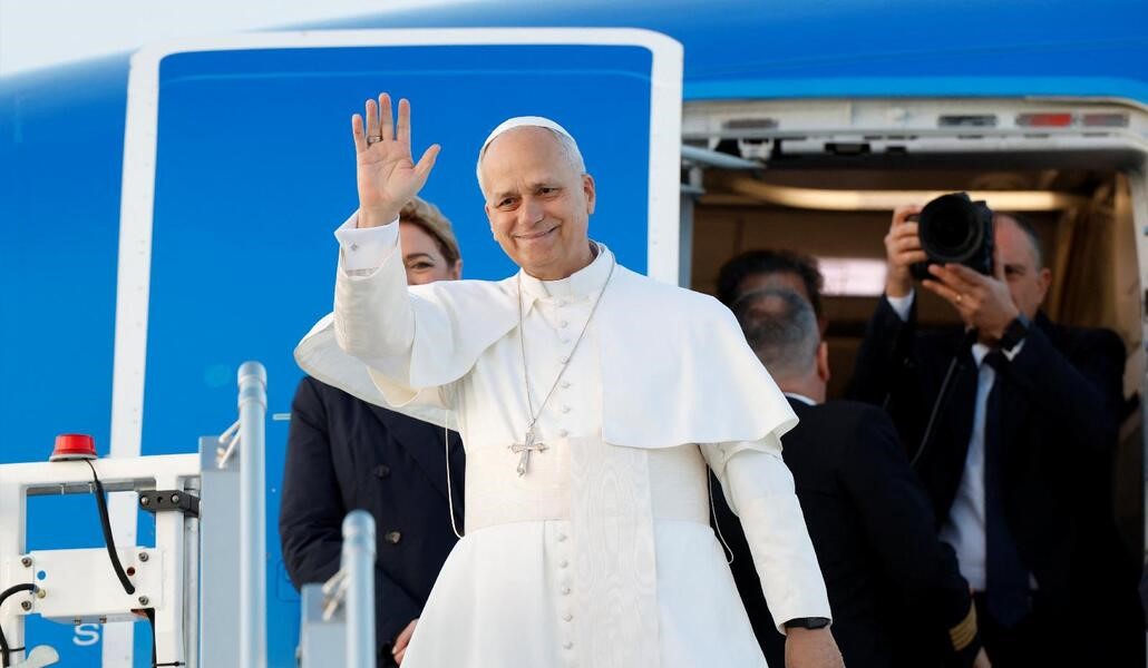 El Papa visita el país galo del 25 al 28 de septiembre. Foto: OSV News photo/Remo Casilli, Reuters