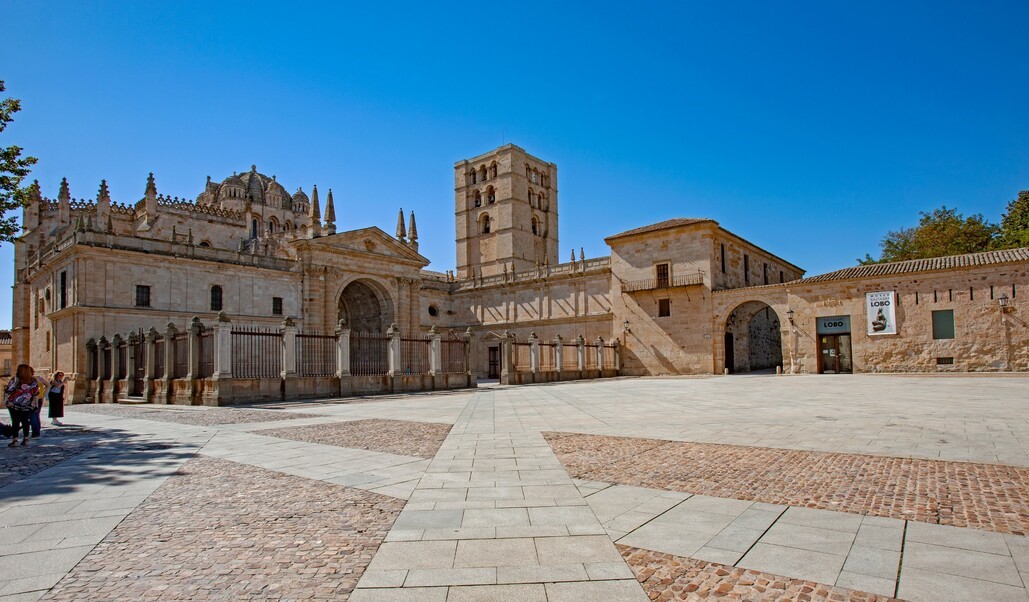 La diócesis de Zamora destaca que estas medidas «tienen carácter preventivo». En la imagen, la catedral de Zamora. Foto: Turismo Castilla y León
