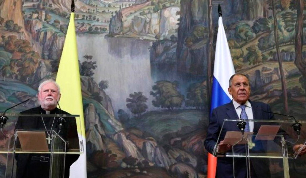 Gallagher y Lavrov durante su comparecencia ante la prensa.