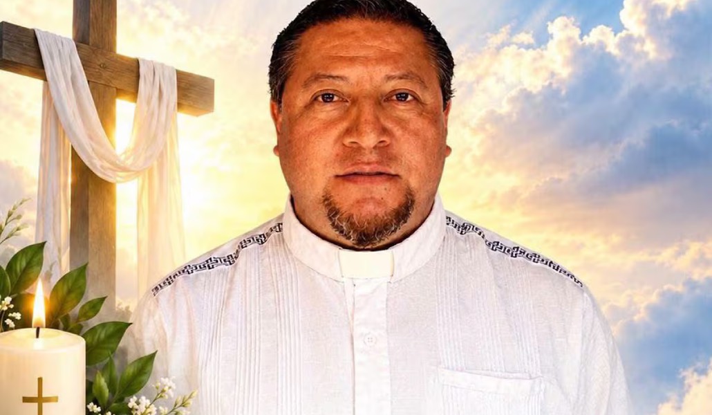 Román de la Cruz en un montaje fotográfico que ha circulado en redes sociales tras su asesinato.