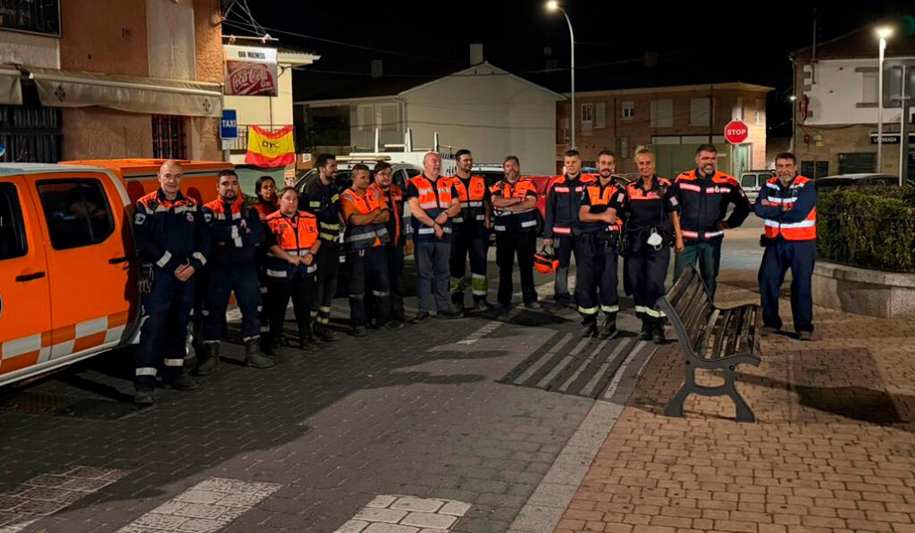 El personal de emergencias en Navalagamella ha tenido muchos agradecimientos de sus vecinos.