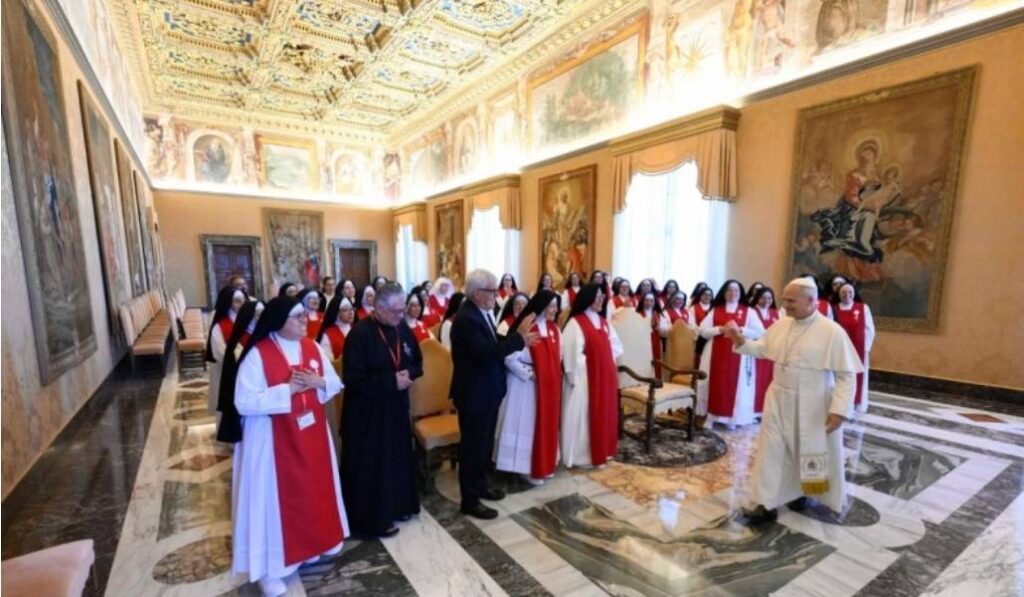 Momento de la despedida. Foto: Vatican Media.
