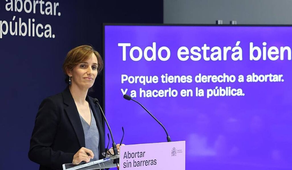 La ministra ha presentado una campaña para promocionar el aborto. Foto: EP.