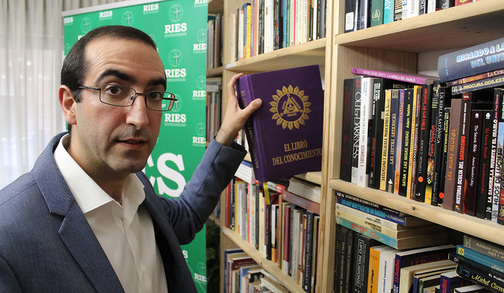 Luis Santamaría es uno de los profesores del título experto.