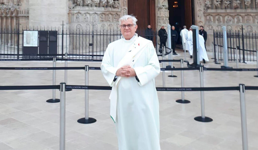 Philippe Orliange ante Notre Dame.